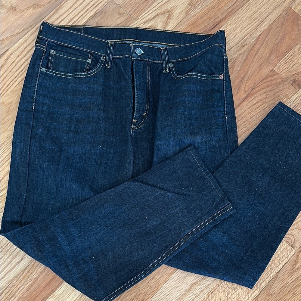 🎉HP🎉Levi’s 541 Athletic Fit Jeans